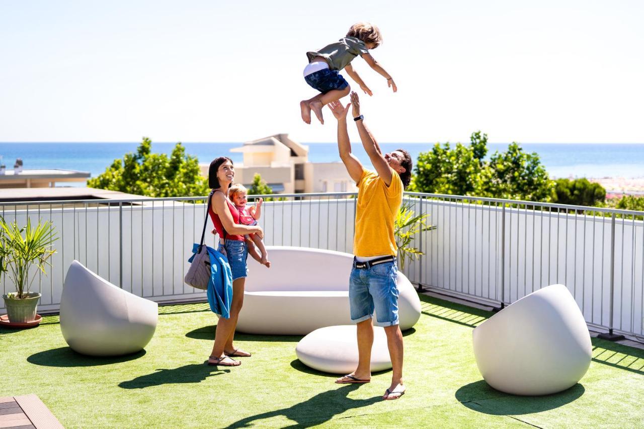 Hotel Angelus Ρίμινι Εξωτερικό φωτογραφία