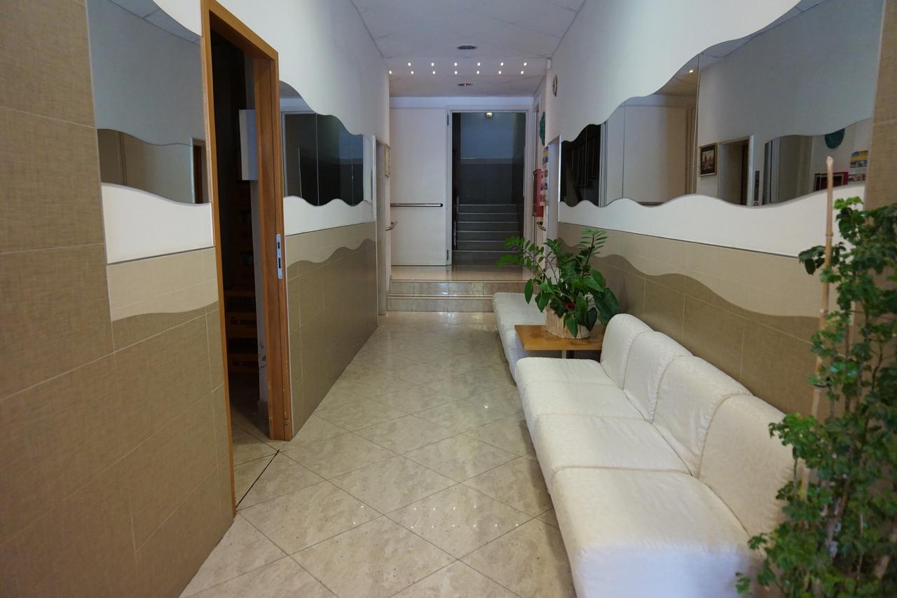Hotel Angelus Ρίμινι Εξωτερικό φωτογραφία